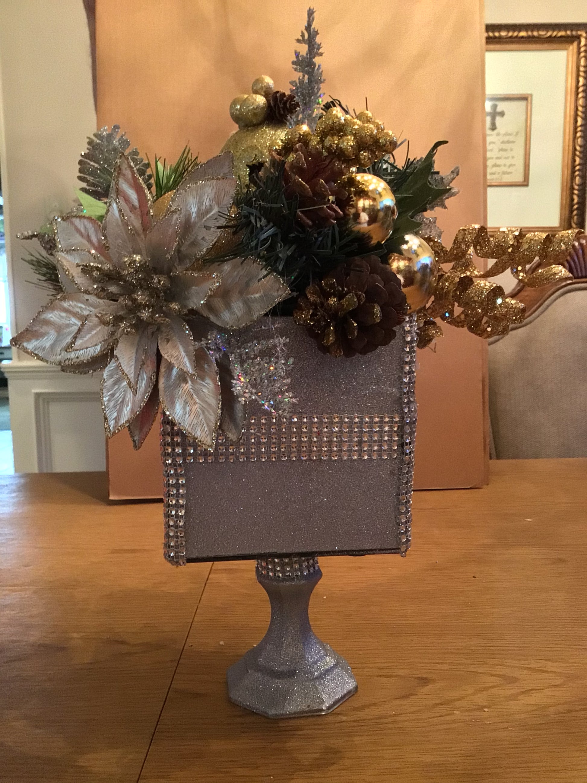 Gold and Silver Poinsettia Centerpiece-side 